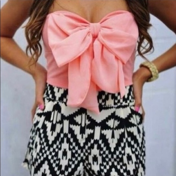 Charlotte Russe Tops - Charolette Russe Bow Top